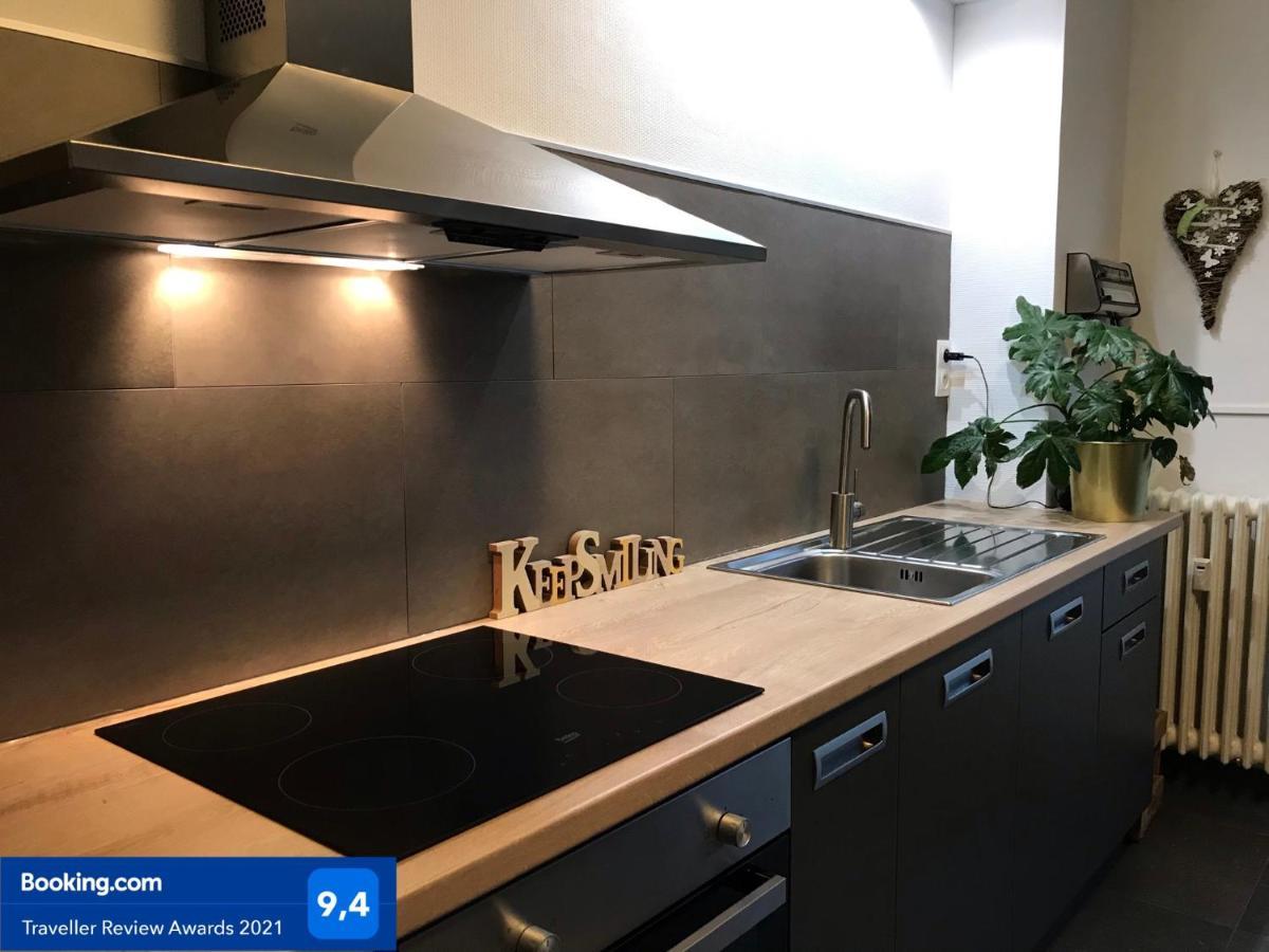 Apartment Au Pied Du Chateau Bouillon